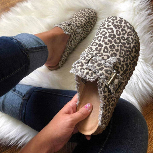 Flat Heel Round Toe Canvas Loafer Women's Vintage Clogs (Available in More Prints)